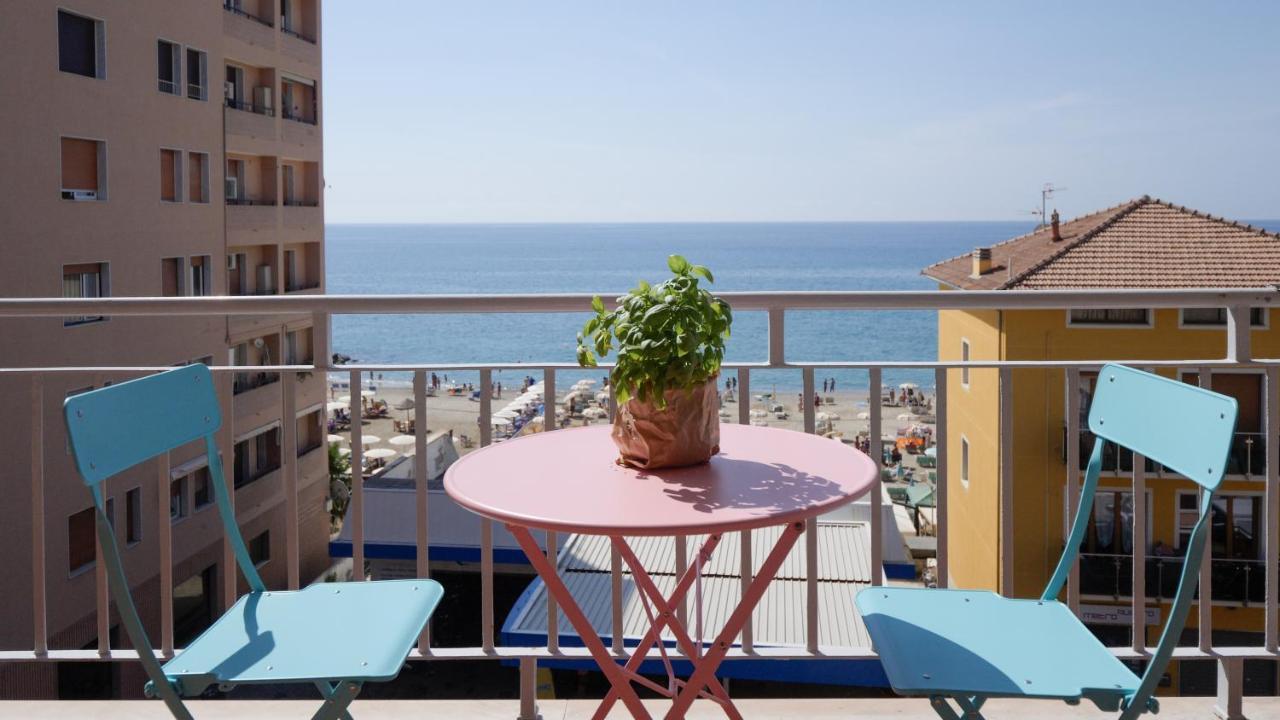 Babyaccommodation Family Panoramic I Pietra Ligure Eksteriør bilde